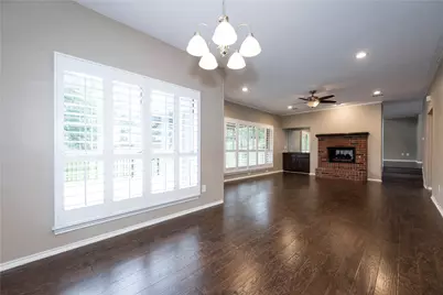 2640 Creekside Court, Highland Village, TX 75077 - Photo 15