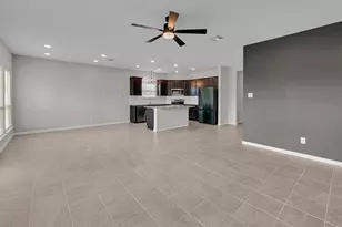 631 Friar Tuck Dr, Temple, TX 76502 - Photo 7