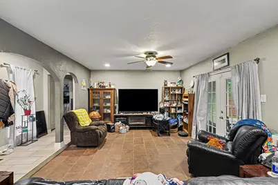 4133 Logan Street, Irving, TX 75062 - Photo 9