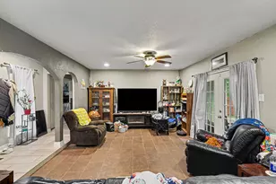 4133 Logan St, Irving, TX 75062 - Photo 9