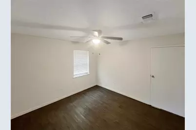 3008 Farrell Lane, Fort Worth, TX 76119 - Photo 5