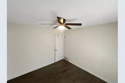 3008 Farrell Lane, Fort Worth, TX 76119 - Photo 15