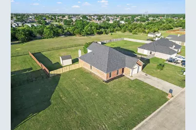 105 Southview Drive, Fate, TX 75189 - Photo 7