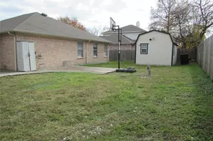 6702 Canyon Creek Dr, Arlington, TX 76001 - Photo 11
