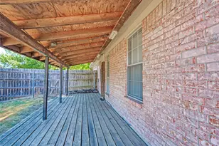 6702 Canyon Creek Dr, Arlington, TX 76001 - Photo 15