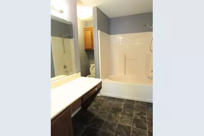 6702 Canyon Creek Drive, Arlington, TX 76001 - Photo 7