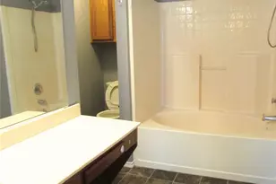 6702 Canyon Creek Dr, Arlington, TX 76001 - Photo 7