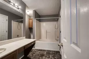 6702 Canyon Creek Dr, Arlington, TX 76001 - Photo 11