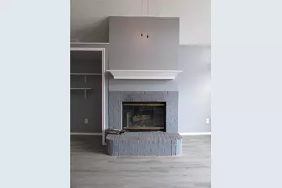 6702 Canyon Creek Drive, Arlington, TX 76001 - Photo 3