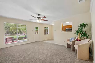 4106 Justice Ln, Garland, TX 75042 - Photo 9