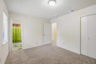4106 Justice Ln, Garland, TX 75042 - Photo 17
