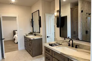 1033 Queen Elizabeth Dr, Waco, TX 76657 - Photo 35