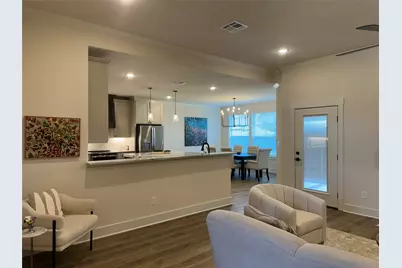 1033 Queen Elizabeth Drive, Waco, TX 76657 - Photo 9