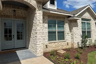 1033 Queen Elizabeth Dr, Waco, TX 76657 - Photo 5