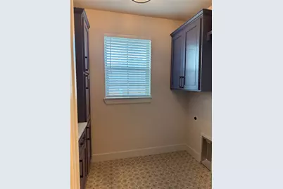 1033 Queen Elizabeth Drive, Waco, TX 76657 - Photo 21