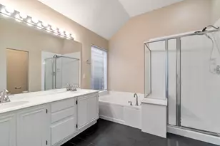 615 Lake Bridge Dr, Lake Dallas, TX 75065 - Photo 15