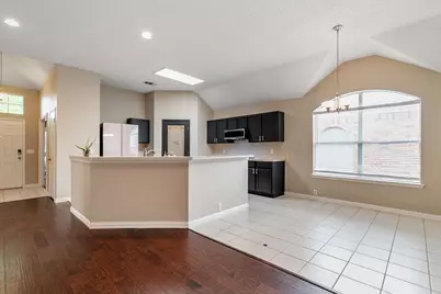 615 Lake Bridge Drive, Lake Dallas, TX 75065 - Photo 9