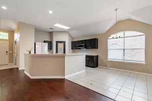 615 Lake Bridge Dr, Lake Dallas, TX 75065 - Photo 9