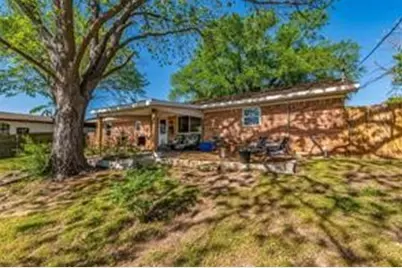 204 Ross Avenue, Denison, TX 75020 - Photo 17