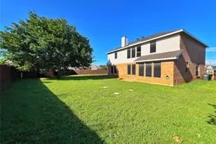 3944 Silver Springs Dr, Fort Worth, TX 76123 - Photo 9