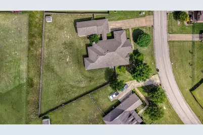 109 Portales Drive, Aledo, TX 76008 - Photo 37
