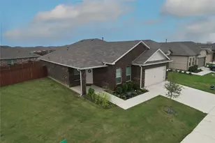 5201 Petal Mdws Dr, Fort Worth, TX 76179 - Photo 1