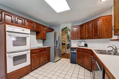 2308 Farrington Lane, Hurst, TX 76054 - Photo 13