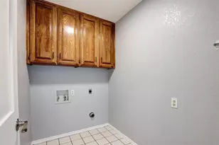 2308 Farrington Ln, Hurst, TX 76054 - Photo 15