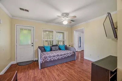 979 W Pecan Street, Stephenville, TX 76401 - Photo 7