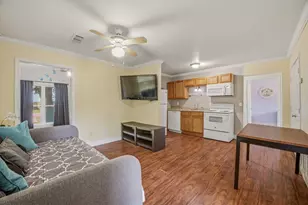 979 W Pecan St, Stephenville, TX 76401 - Photo 7