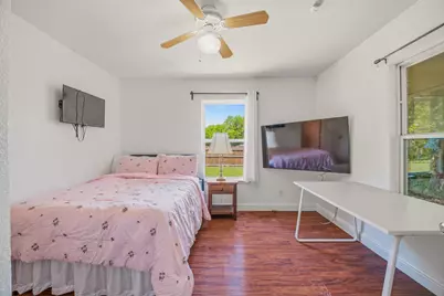 979 W Pecan Street, Stephenville, TX 76401 - Photo 11