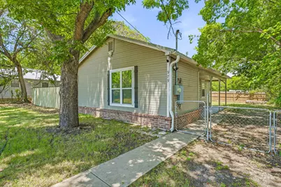 979 W Pecan Street, Stephenville, TX 76401 - Photo 5