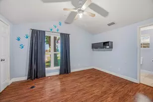 979 W Pecan St, Stephenville, TX 76401 - Photo 15