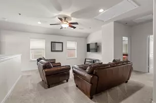 121 Corinna Ct, Hurst, TX 76053 - Photo 25