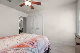 121 Corinna Ct, Hurst, TX 76053 - Photo 33