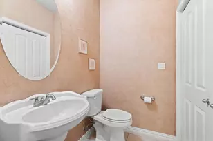 121 Corinna Ct, Hurst, TX 76053 - Photo 17