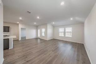 764 Primrose Ln, Pilot Point, TX 76258 - Photo 11