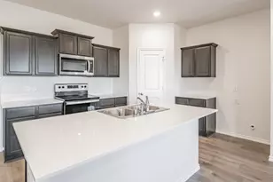 764 Primrose Ln, Pilot Point, TX 76258 - Photo 7