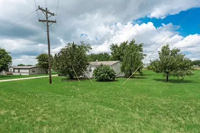 7203 Fm 2622, Ponder, TX 76259 - Photo 11