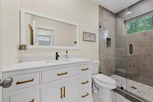 121 Elk Cove Dr, Mabank, TX 75156 - Photo 17