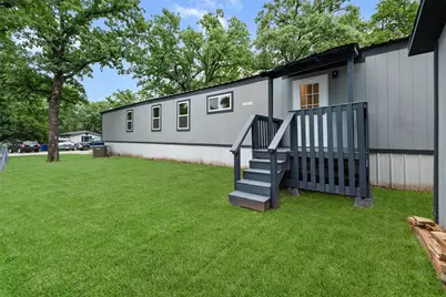 52 Thousand Oaks Mhp, Mansfield, TX 76063 - Photo 3
