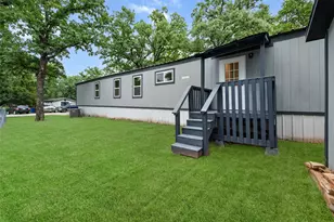 52 Thousand Oaks Mhp, Mansfield, TX 76063 - Photo 3