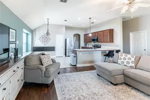 476 Paddle Dr, Crowley, TX 76036 - Photo 19