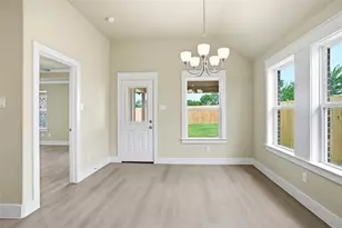 125 Joel St, Springtown, TX 76082 - Photo 5