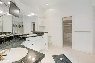 4037 Cotswold Ct, Dallas, TX 75220 - Photo 17