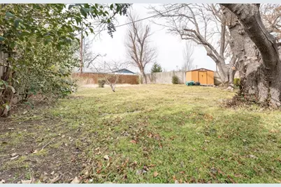 909 Bradfield Drive, Garland, TX 75042 - Photo 3