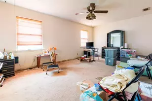 909 Bradfield Dr, Garland, TX 75042 - Photo 11