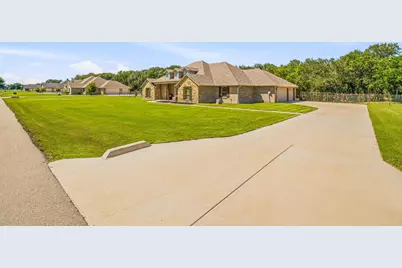 8681 Sari Strong Drive, Weatherford, TX 76087 - Photo 35