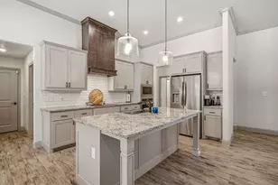 8681 Sari Strong Dr, Weatherford, TX 76087 - Photo 9