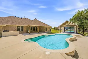 8681 Sari Strong Dr, Weatherford, TX 76087 - Photo 33